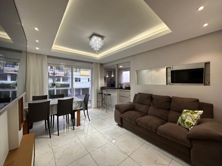 Apartamento com sacada no Centro de Capão da Canoa — ref. 16625 em Capão da Canoa